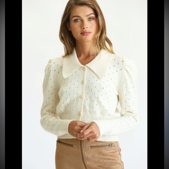 NWT Ember wide collar puff sleeve button down cream cardigan M - Picture 5 of 9